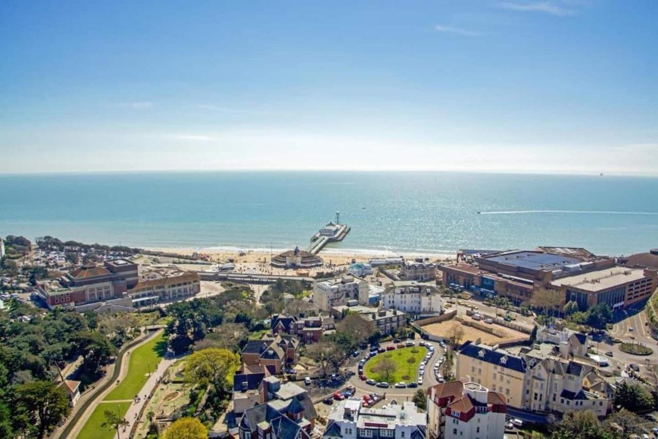 בורנמות' Flat-C, 4 Adults, 20 Mins To Beach, Netflix, Wifi, Sleeps 4 Adults מראה חיצוני תמונה